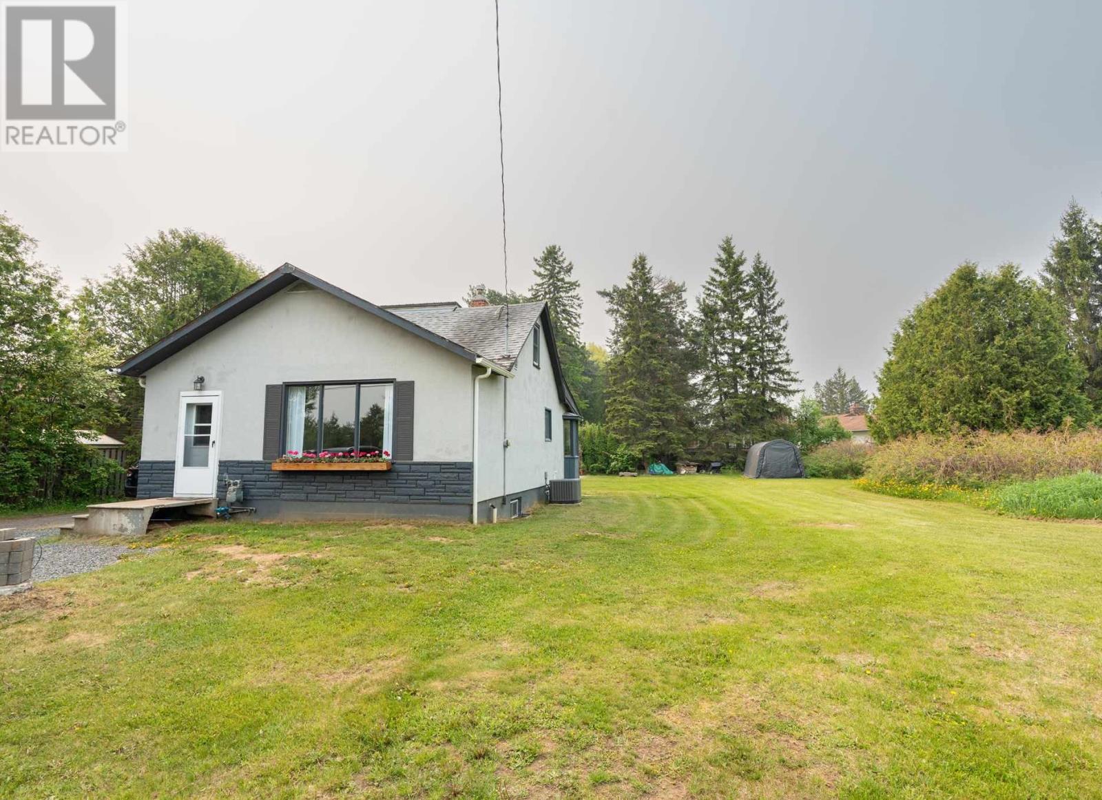 1874 Broadway AVE, thunder bay, Ontario
