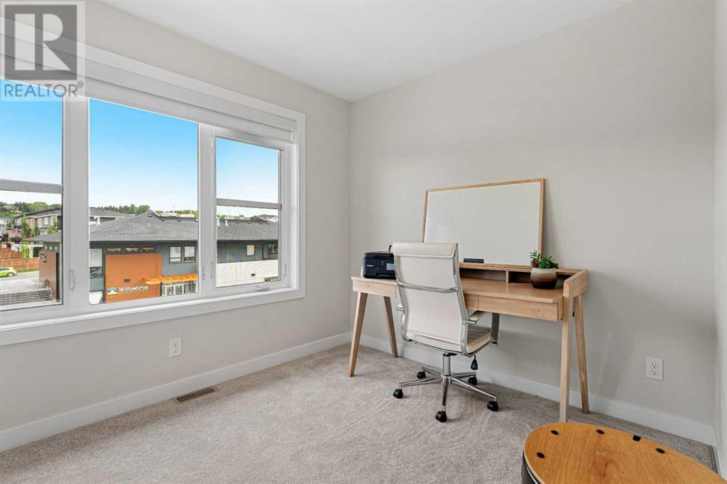 511 Crestridge Common Sw, Calgary, Alberta  T3B 6L6 - Photo 24 - A2227646