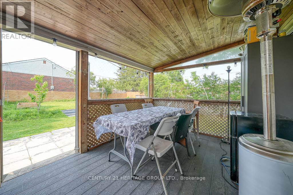 825 Maple Avenue, Woodstock, Ontario  N4S 2A5 - Photo 25 - X12197507