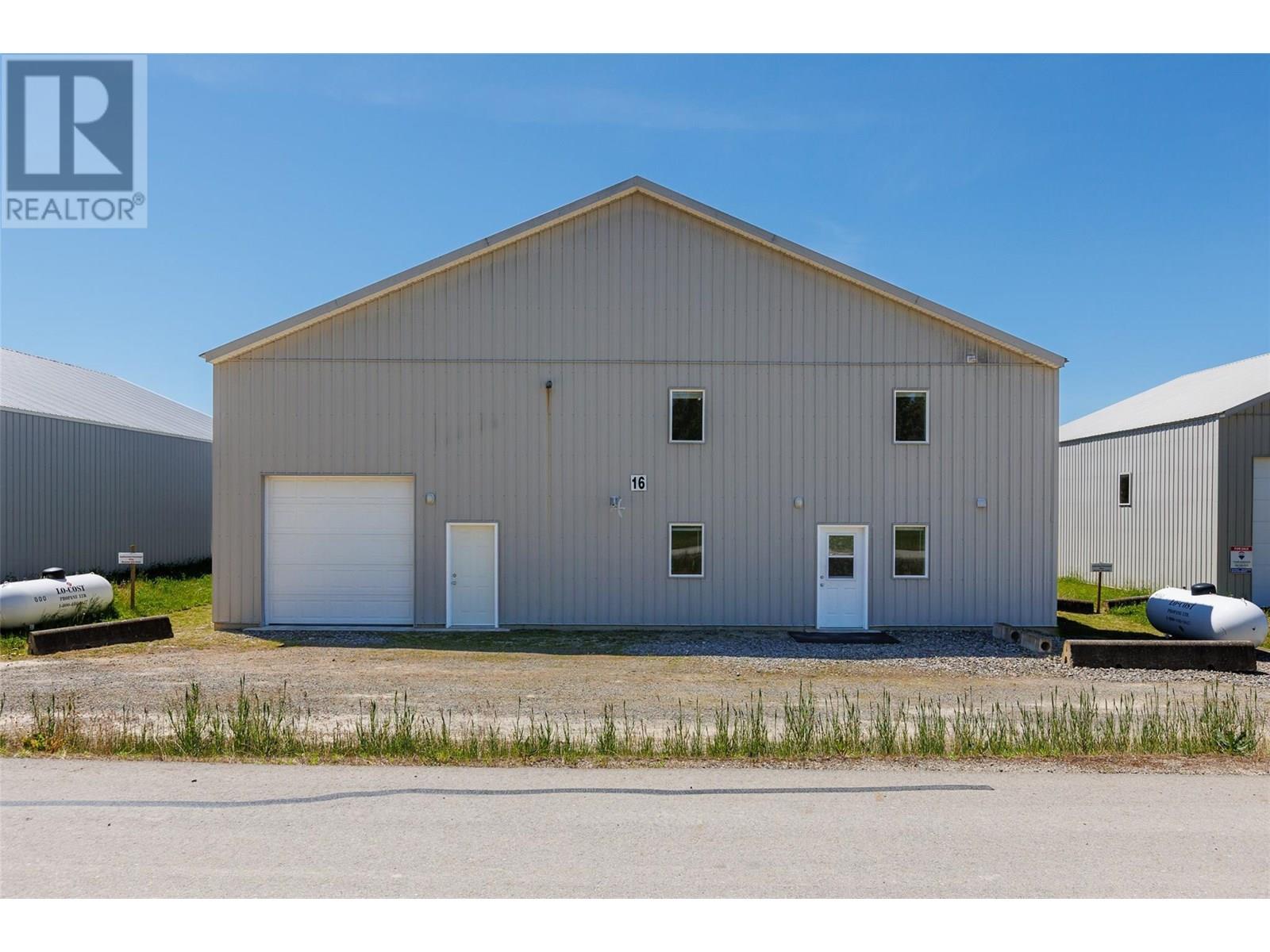 1993a Airport Road Unit# 16, Creston, British Columbia V0B 1G2 - Photo 1 - 10351253