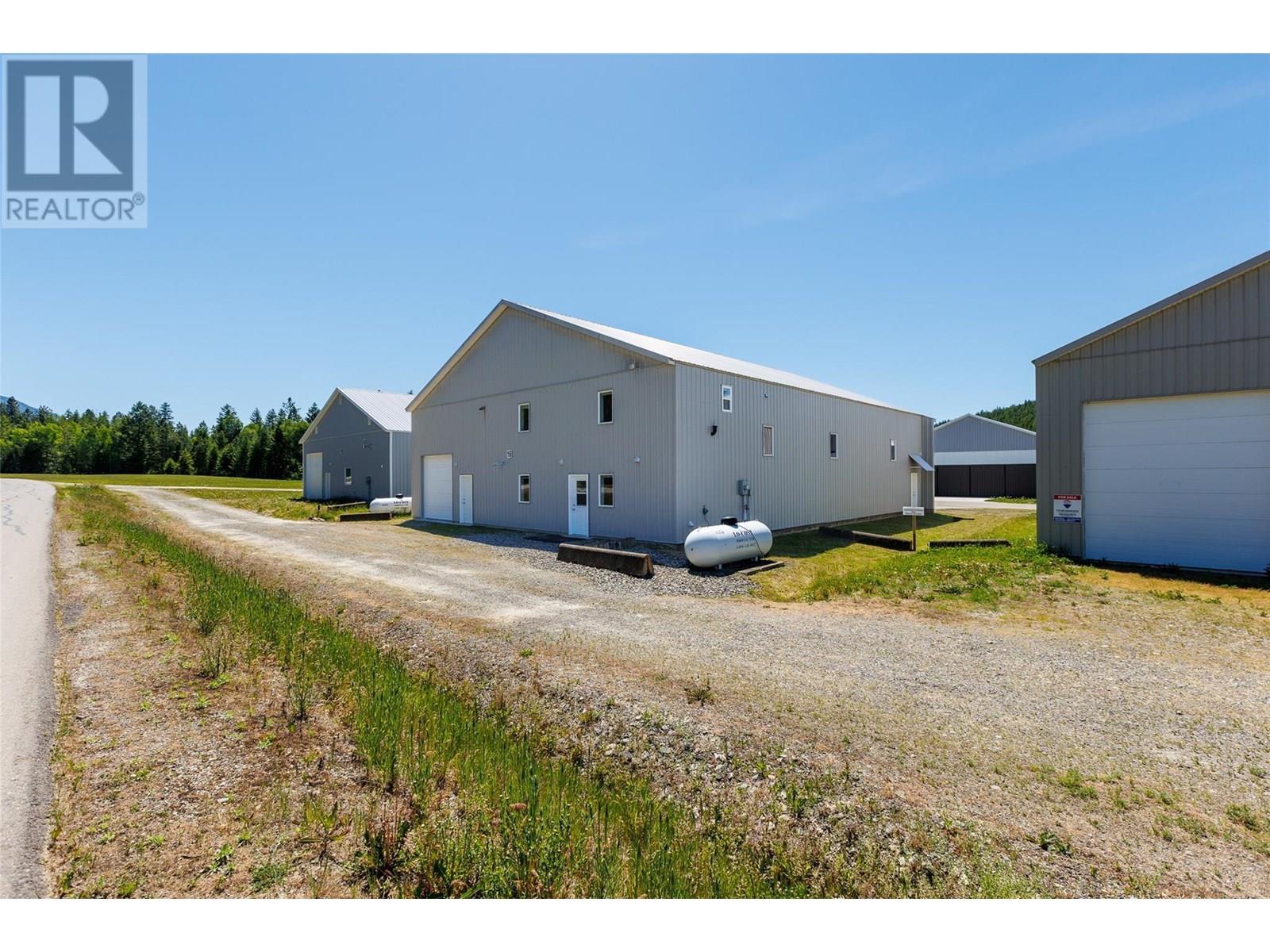 1993a Airport Road Unit# 16, Creston, British Columbia V0B 1G2 - Photo 13 - 10351253