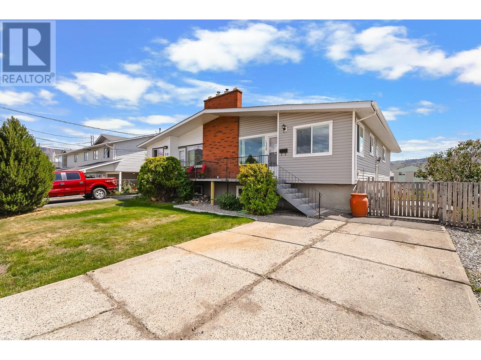 Property at 1359 SHERBROOKE Avenue image 3