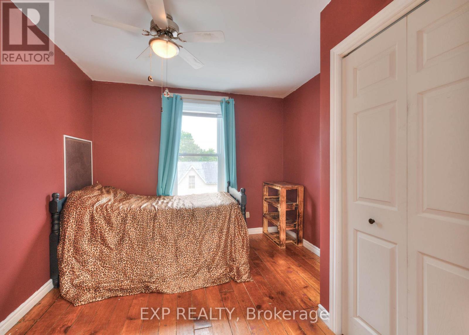 181 Shuter St Street, North Huron, Ontario  N0G 2W0 - Photo 36 - X12203518
