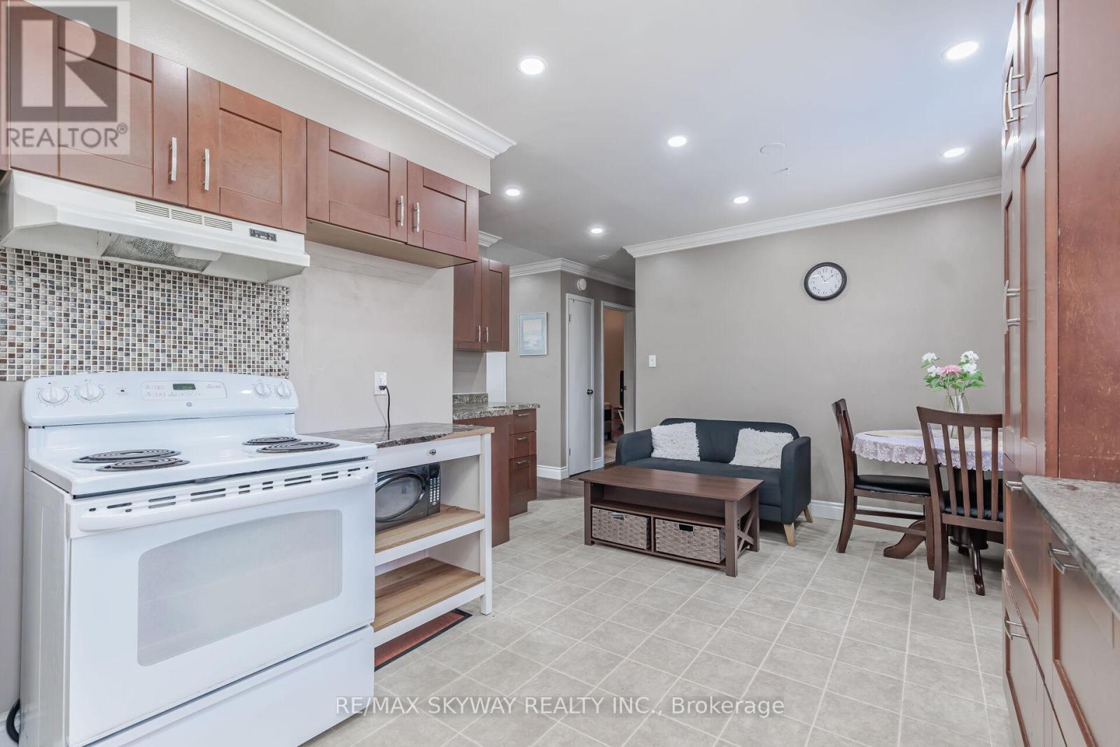 368 Blair Road, Cambridge, Ontario  N1S 2K4 - Photo 17 - X12203543