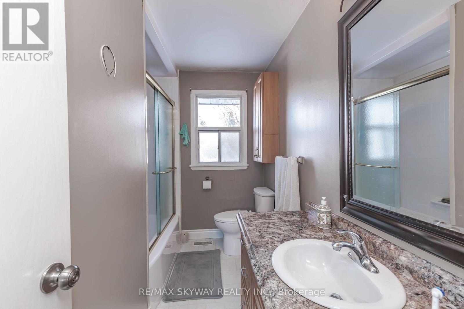368 Blair Road, Cambridge, Ontario  N1S 2K4 - Photo 27 - X12203543