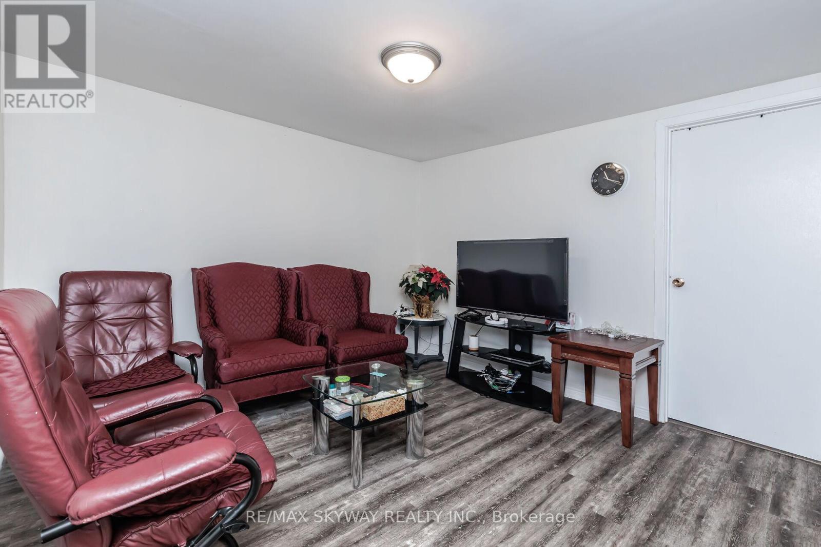 368 Blair Road, Cambridge, Ontario  N1S 2K4 - Photo 31 - X12203543