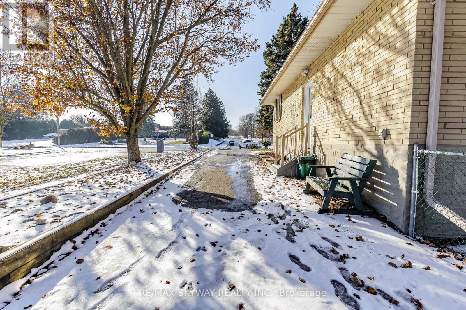 368 Blair Road, Cambridge, Ontario  N1S 2K4 - Photo 44 - X12203543