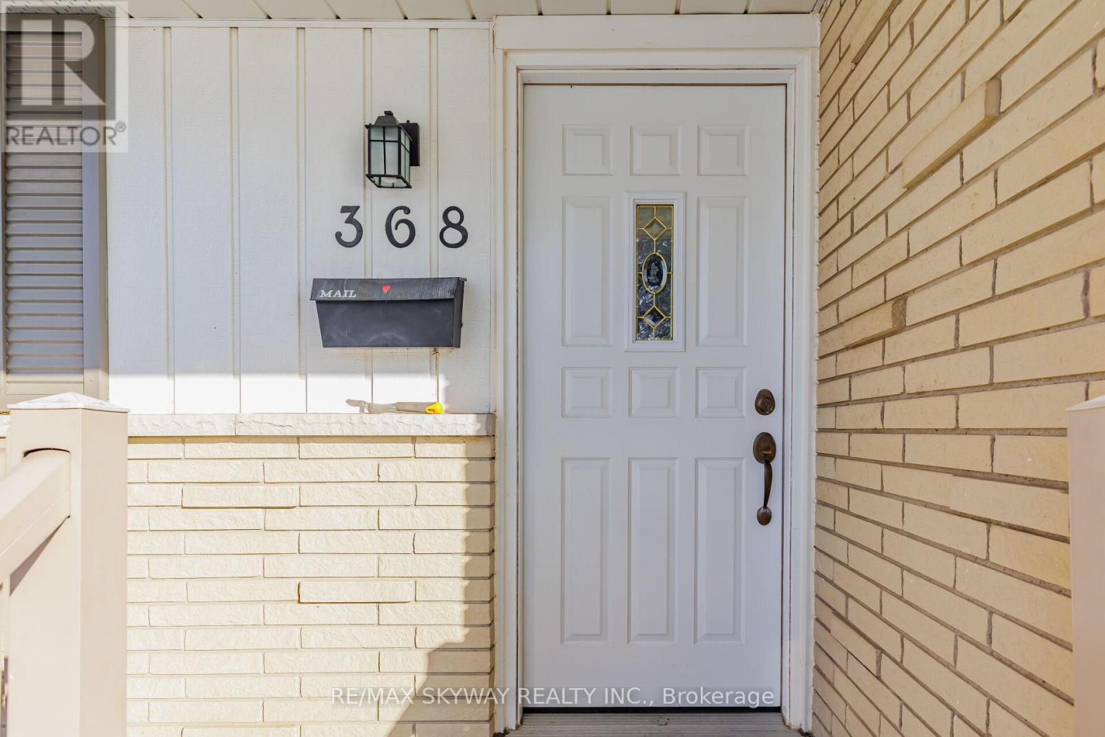 368 Blair Road, Cambridge, Ontario  N1S 2K4 - Photo 8 - X12203543