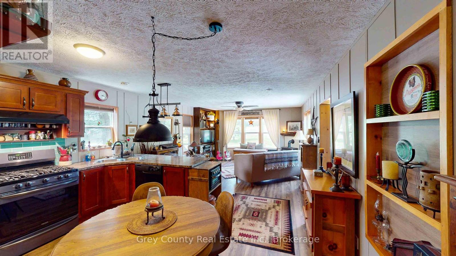 79 Sussex Square, Georgian Bluffs, Ontario  N4K 5N5 - Photo 19 - X12203599