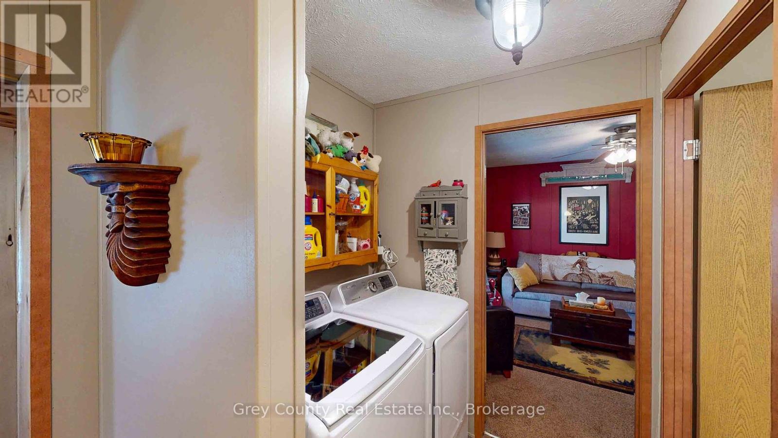 79 Sussex Square, Georgian Bluffs, Ontario  N4K 5N5 - Photo 24 - X12203599