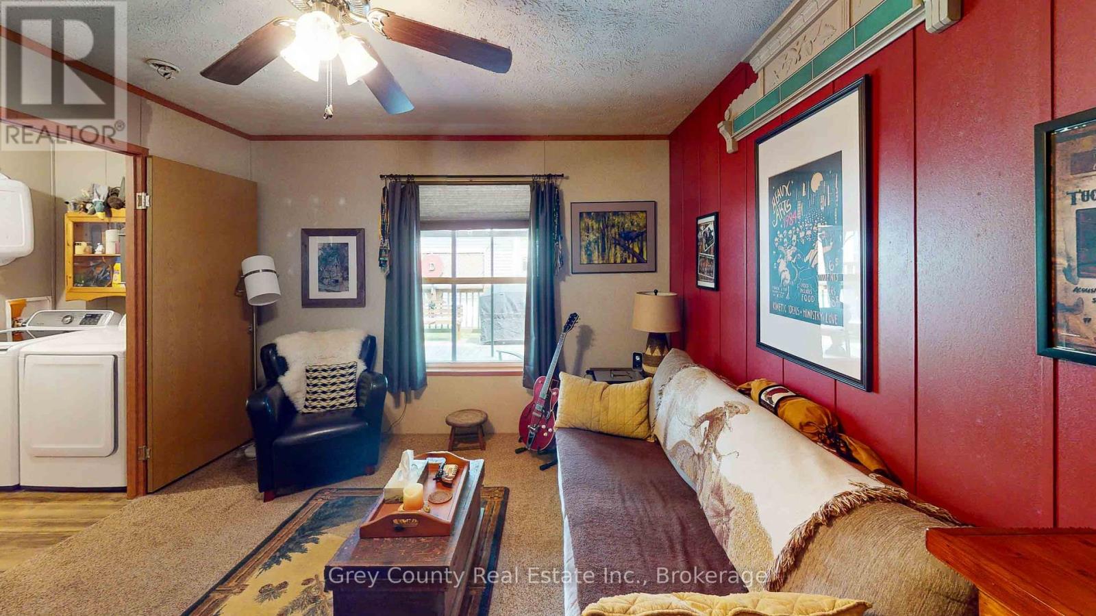 79 Sussex Square, Georgian Bluffs, Ontario  N4K 5N5 - Photo 31 - X12203599