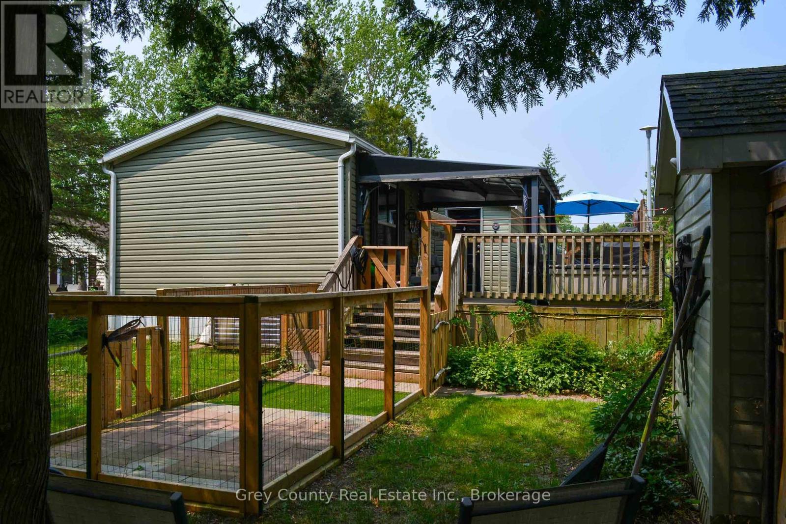 79 Sussex Square, Georgian Bluffs, Ontario  N4K 5N5 - Photo 5 - X12203599