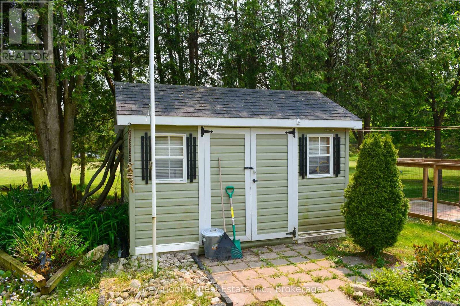 79 Sussex Square, Georgian Bluffs, Ontario  N4K 5N5 - Photo 7 - X12203599