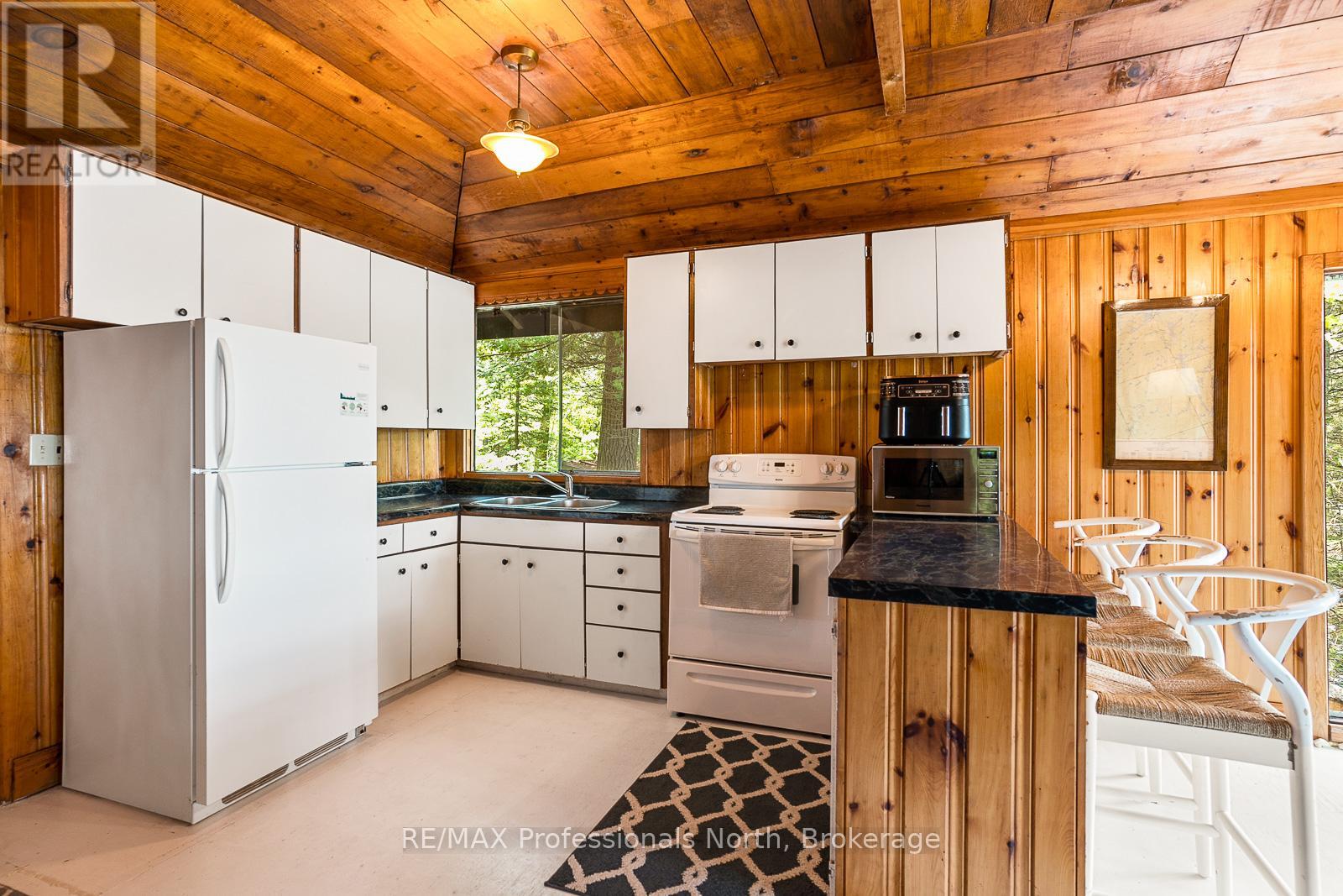 11443 Kushog North Water, Algonquin Highlands, Ontario  K0M 1J2 - Photo 6 - X12203708