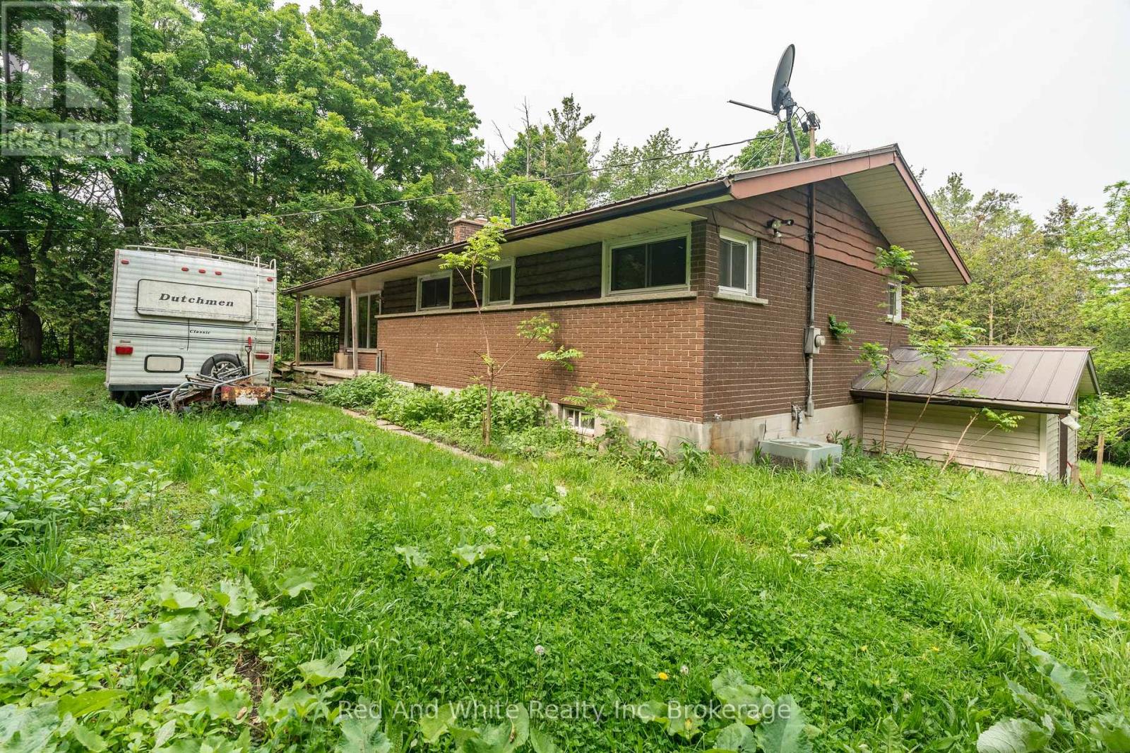 42 Peel Street, Woolwich, Ontario  N0B 2V0 - Photo 44 - X12203731