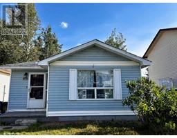 415 BERGERON Drive Tumbler Ridge