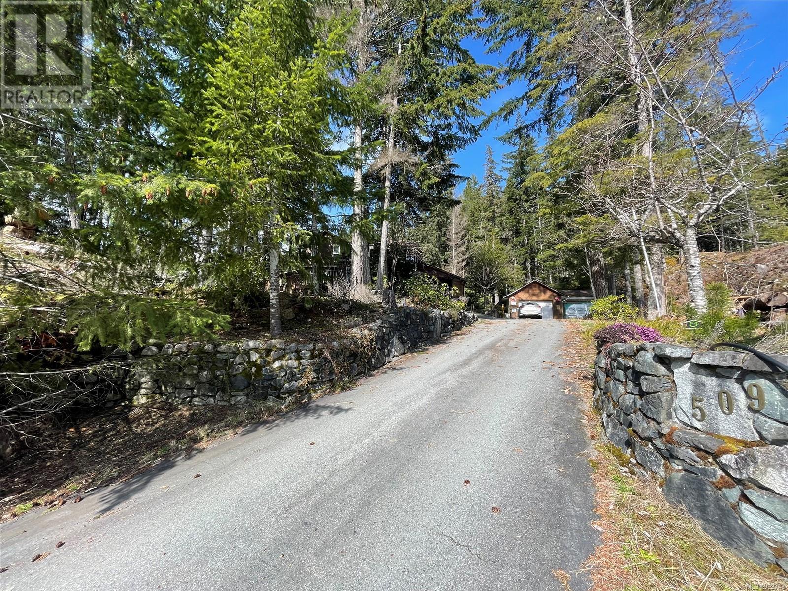 509 Burman Crt, Gold River, British Columbia