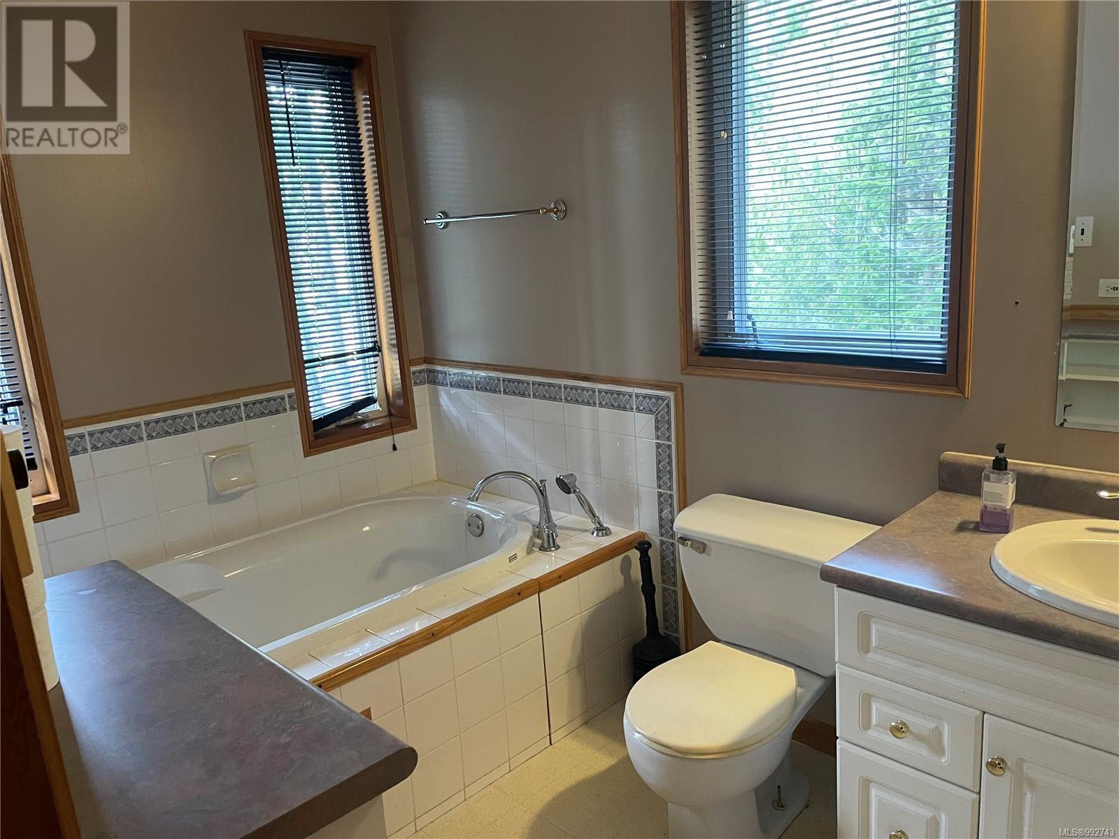 509 Burman Crt, Gold River, British Columbia  V0P 1G0 - Photo 26 - 992743