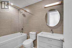706 - 428 Sparks Street S, Ottawa, Ontario  K1R 0B3 - Photo 10 - X12129155