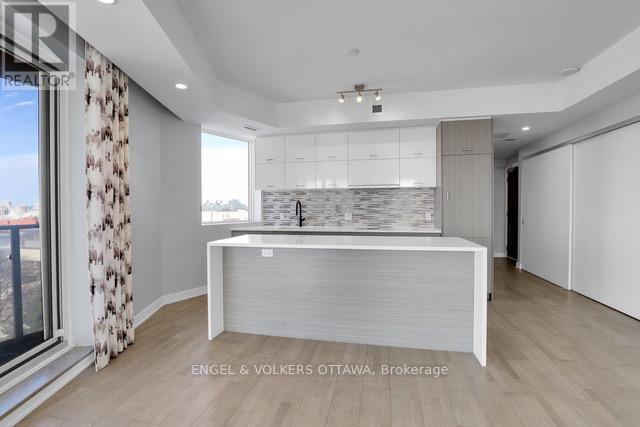 706 - 428 Sparks Street S, Ottawa, Ontario  K1R 0B3 - Photo 8 - X12129155