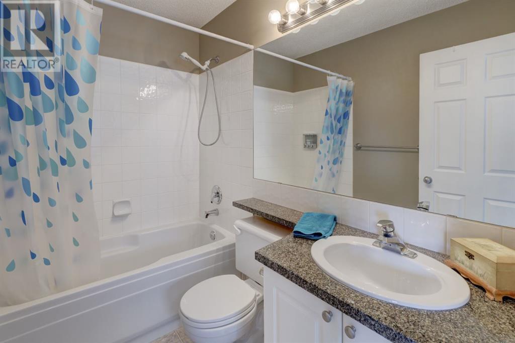 82 Country Hills Cove Nw, Calgary, Alberta  T3K 5G8 - Photo 25 - A2222677