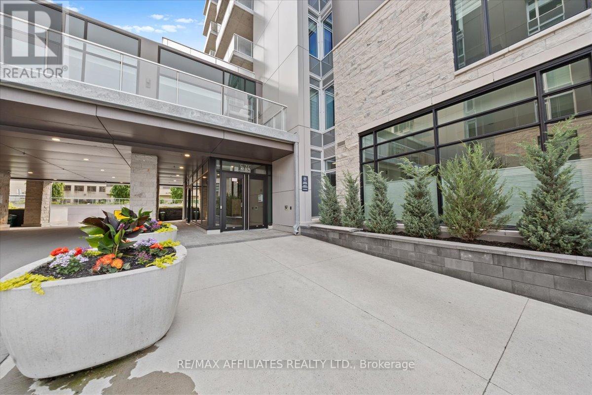 406 - 570 De Mazenod Avenue, Ottawa, Ontario  K1S 5X2 - Photo 2 - X12203710