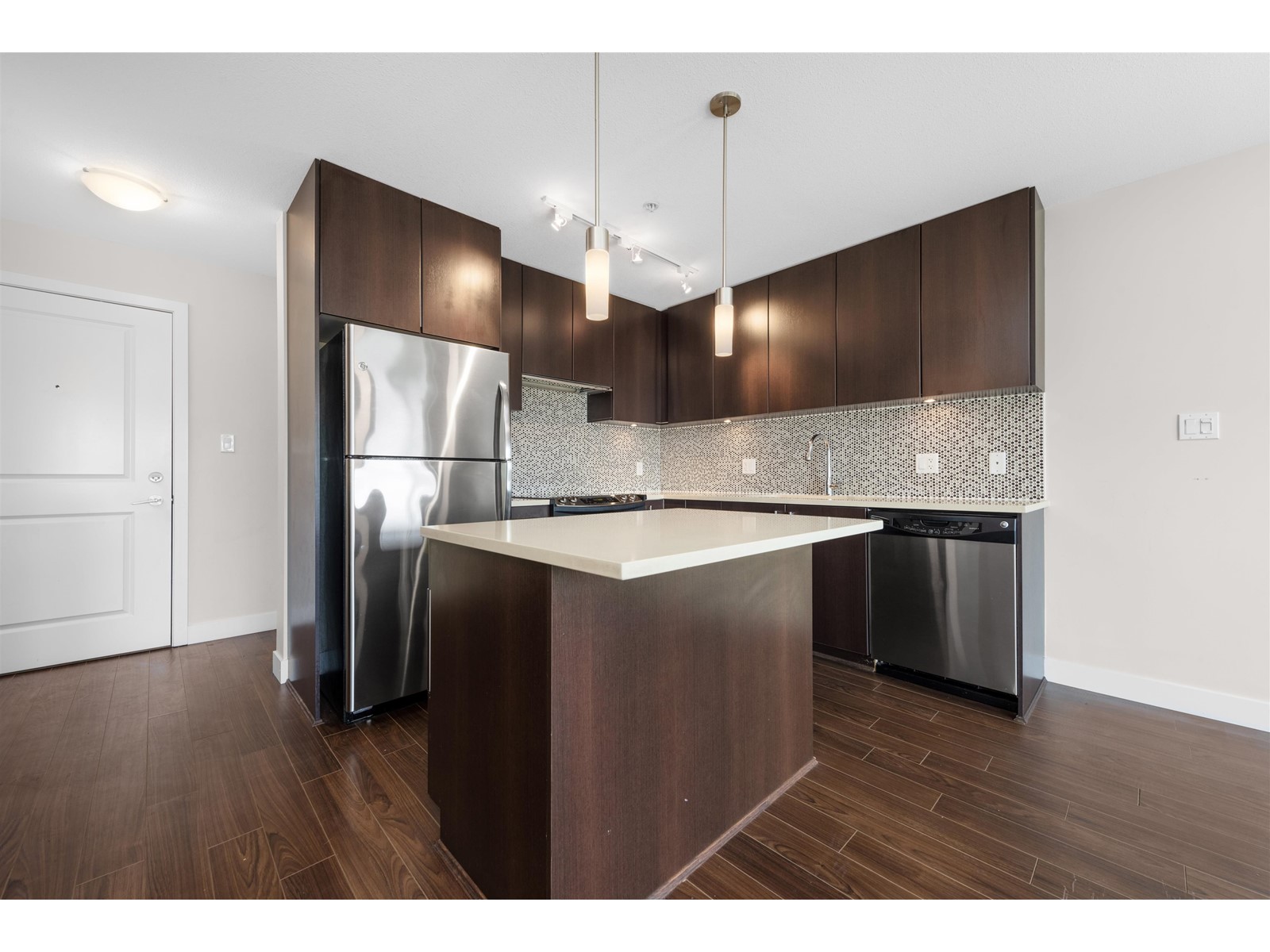 307 15795 Croydon Drive, Surrey, British Columbia  V3Z 2L6 - Photo 27 - R3012390