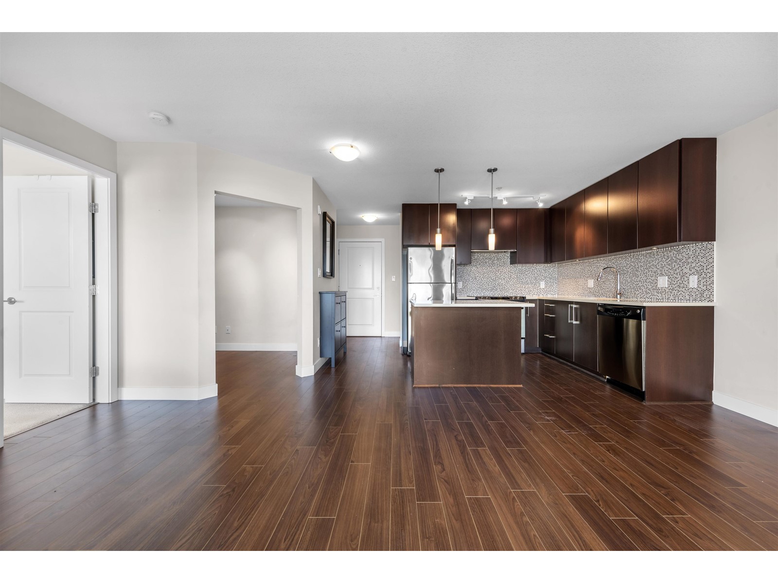 307 15795 Croydon Drive, Surrey, British Columbia  V3Z 2L6 - Photo 18 - R3012390