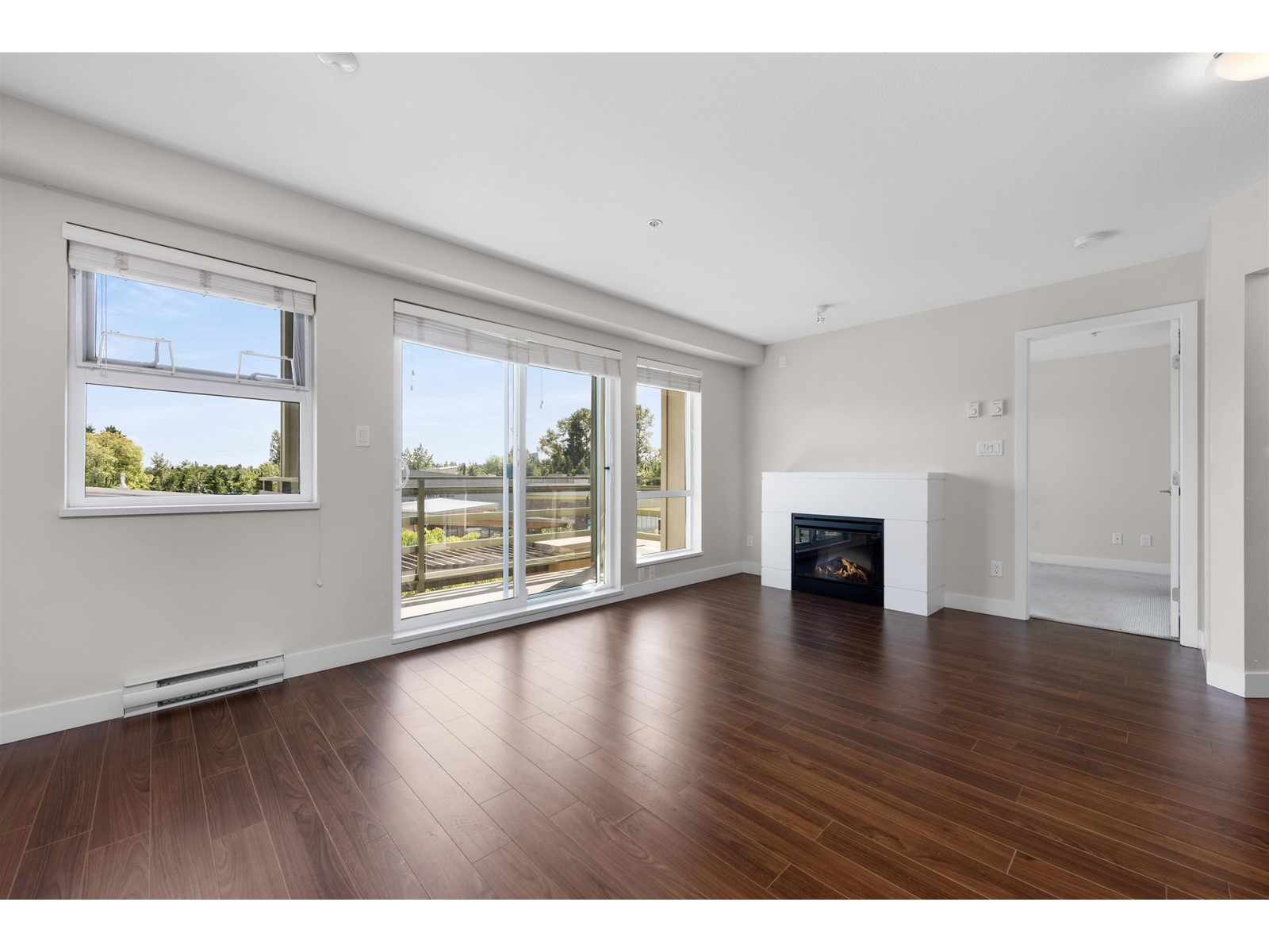 307 15795 Croydon Drive, Surrey, British Columbia  V3Z 2L6 - Photo 25 - R3012390