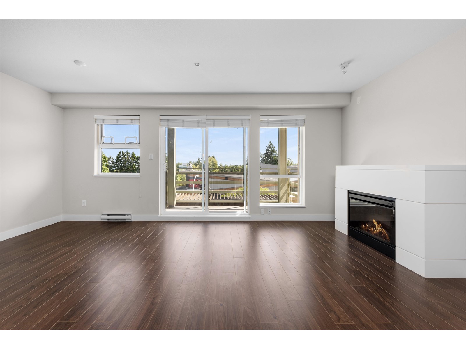 307 15795 Croydon Drive, Surrey, British Columbia  V3Z 2L6 - Photo 24 - R3012390