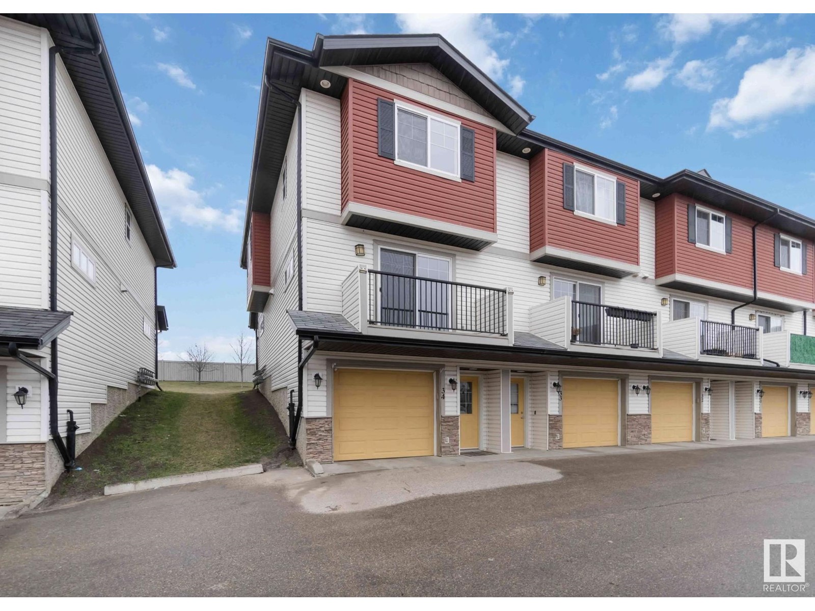 #34 3751 12 Street NW, Edmonton, Alberta