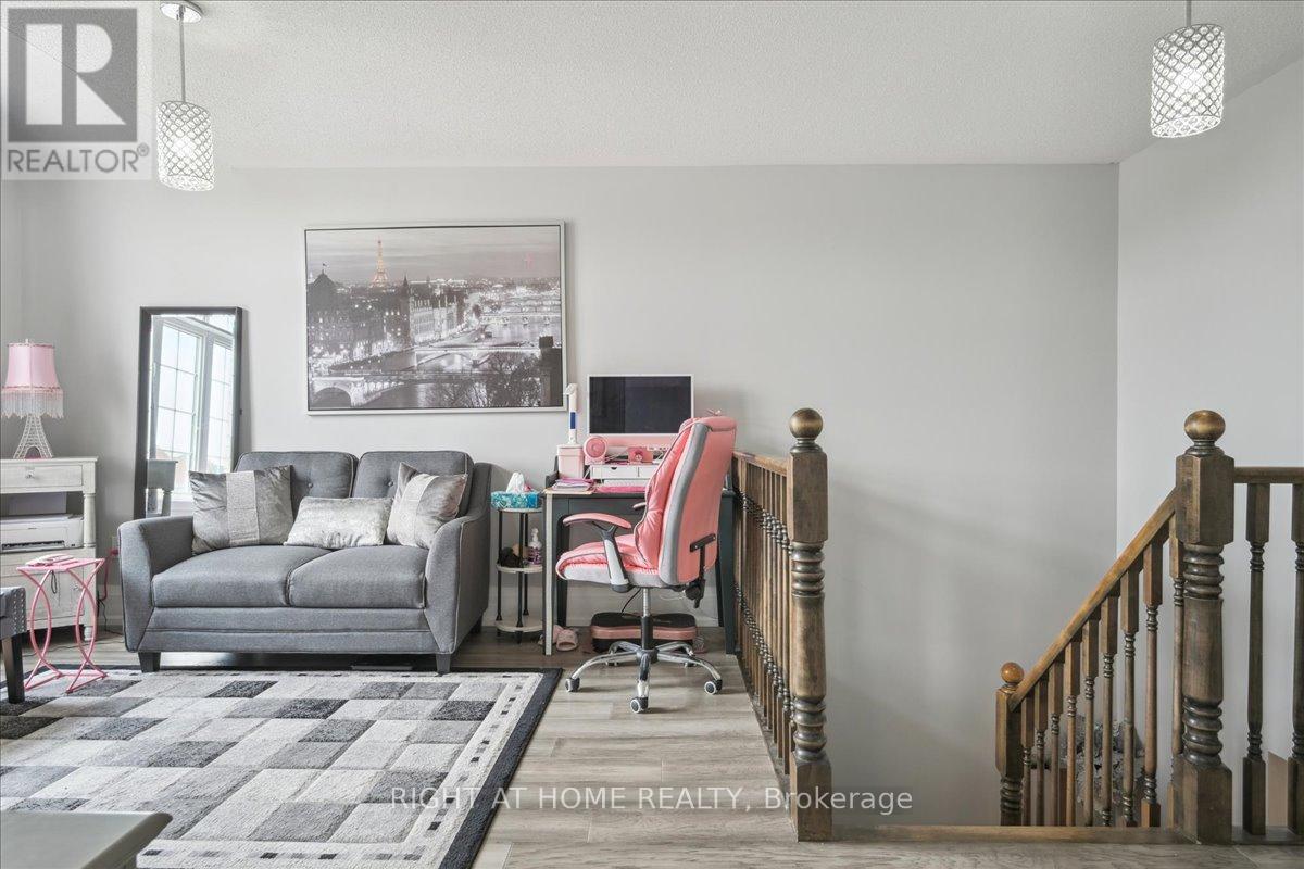1449 Laurier Avenue, Milton, Ontario  L9T 6J4 - Photo 27 - W12202961