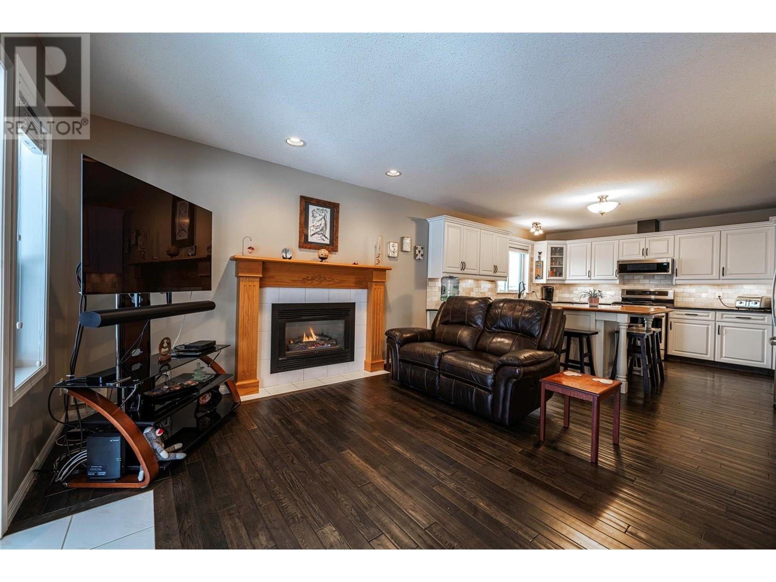 6769 Foothills Drive, Vernon, British Columbia  V1B 2Y3 - Photo 17 - 10351159