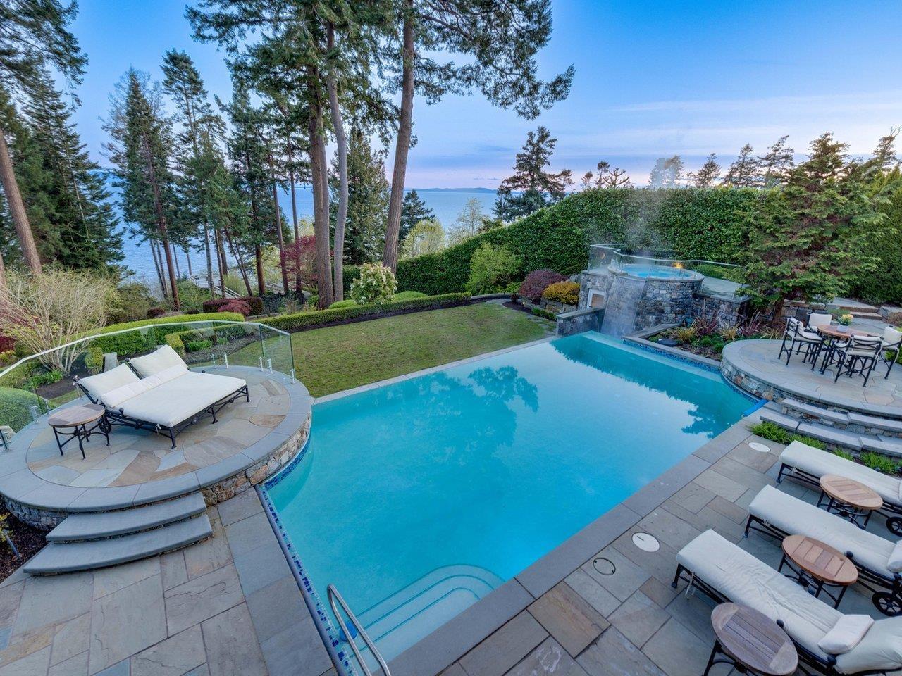 13790 Marine Drive, White Rock, British Columbia  V4B 1A4 - Photo 37 - R3012058