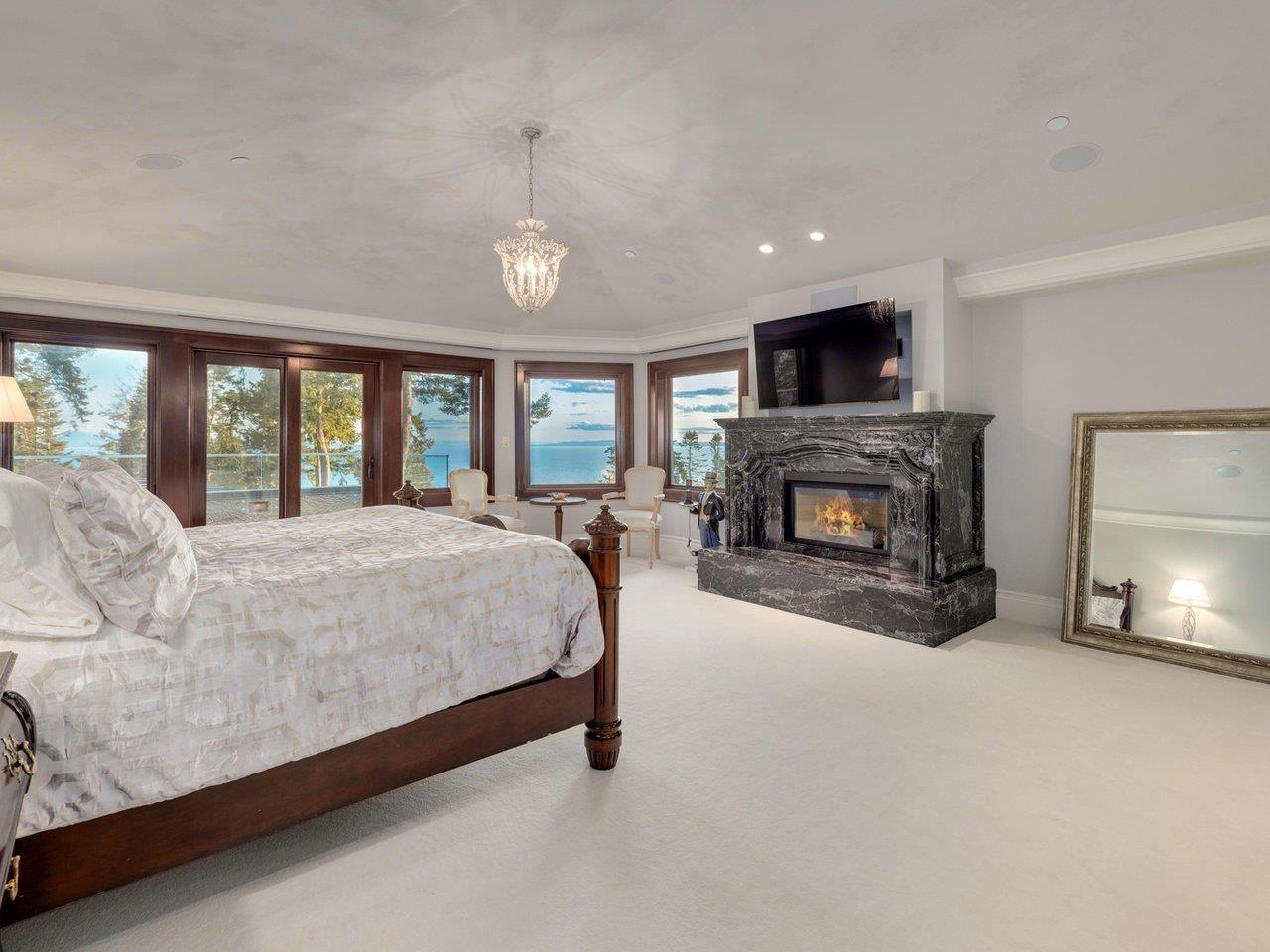 13790 Marine Drive, White Rock, British Columbia  V4B 1A4 - Photo 17 - R3012058