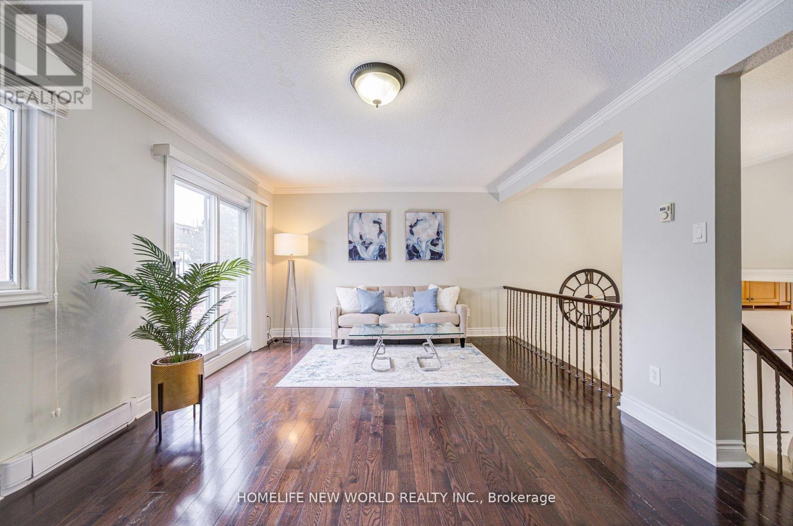 7 Jenny Wren Way, Toronto, Ontario  M2H 2Y8 - Photo 16 - C12203668