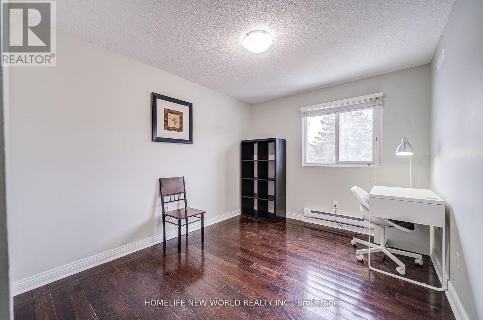 7 Jenny Wren Way, Toronto, Ontario  M2H 2Y8 - Photo 22 - C12203668