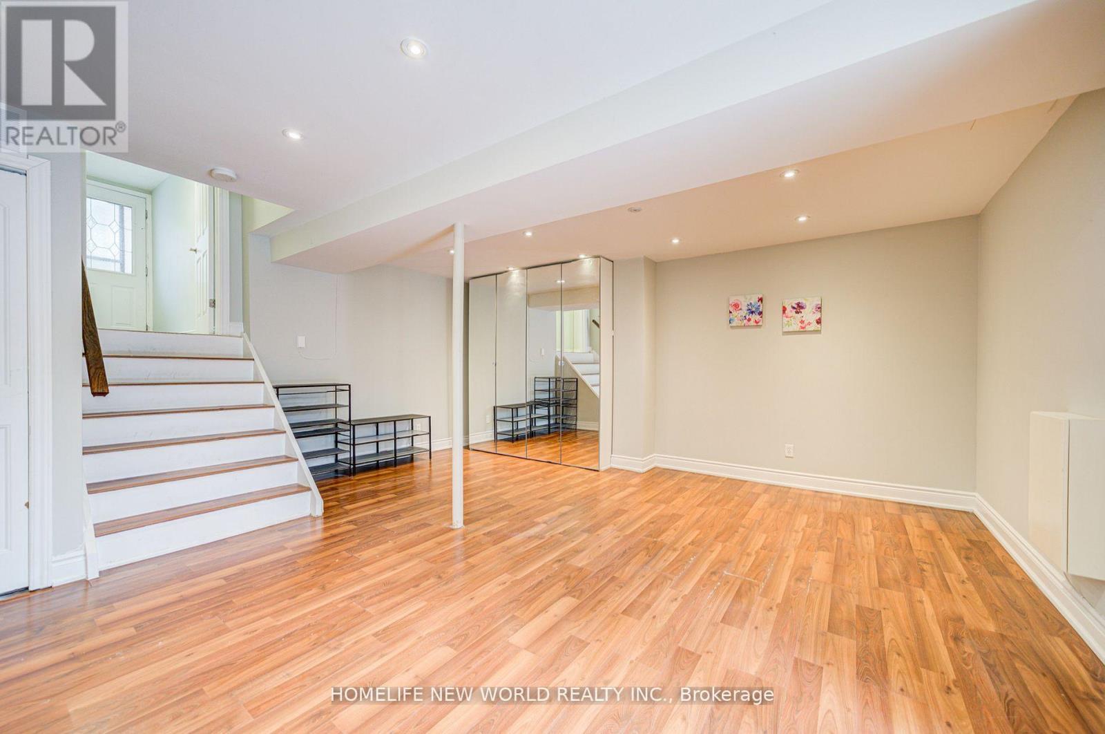 7 Jenny Wren Way, Toronto, Ontario  M2H 2Y8 - Photo 27 - C12203668