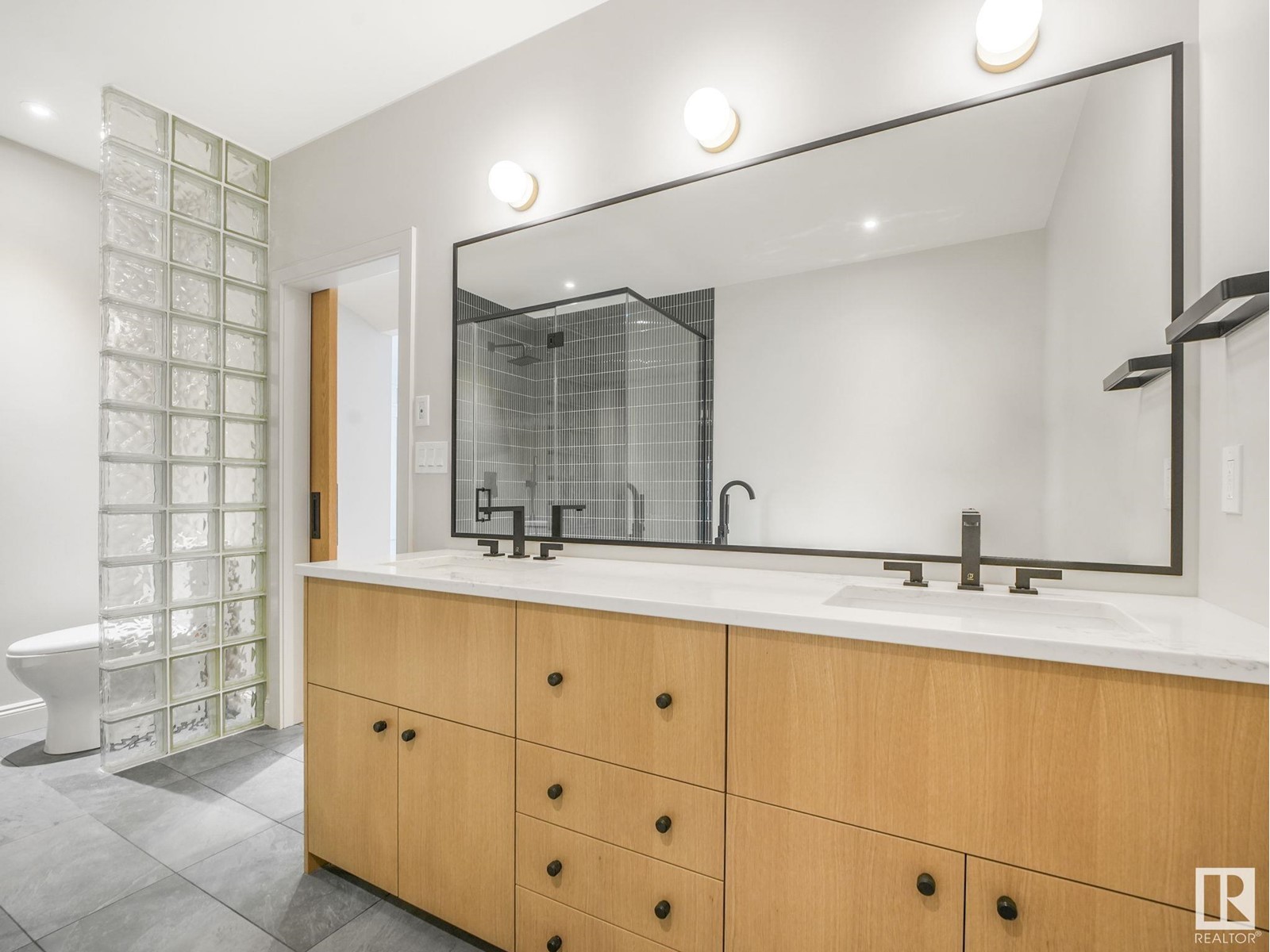 13002 Glenora Cr Nw, Edmonton, Alberta  T5N 0R7 - Photo 40 - E4440988