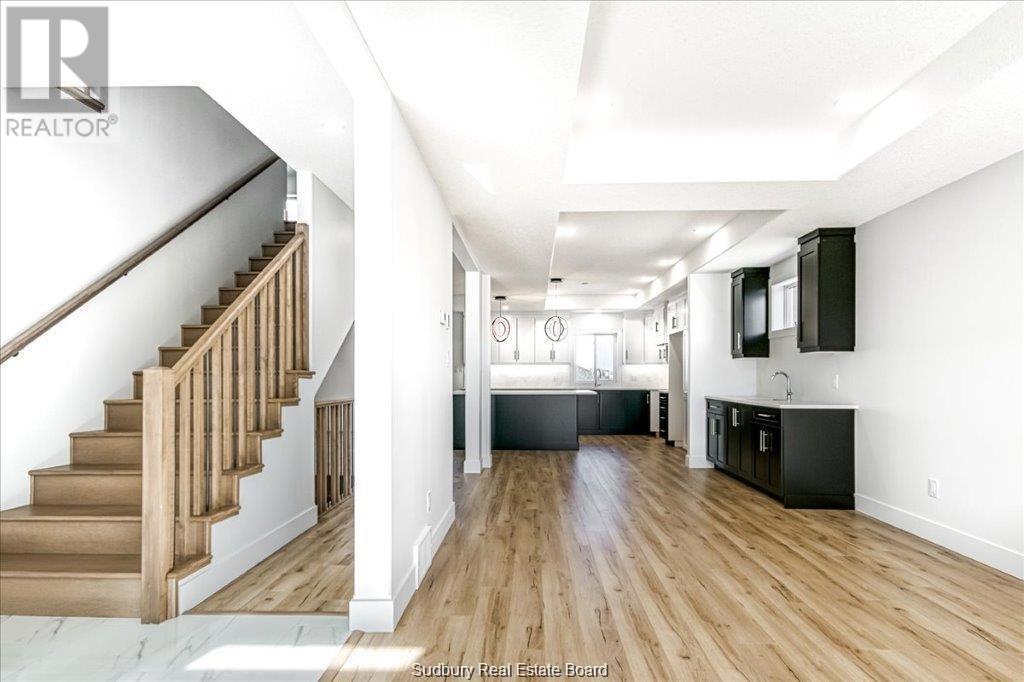 Property at 828 Moonrock image 2
