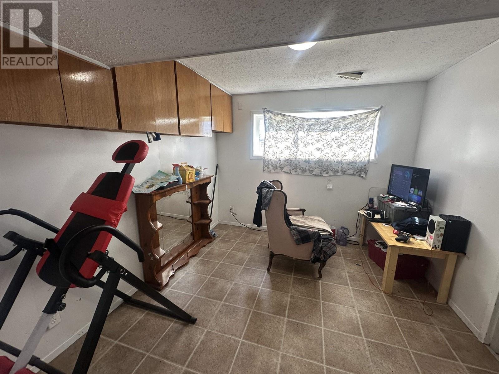 404 Vanderview Drive, Vanderhoof, British Columbia  V0J 3A2 - Photo 25 - R3012230