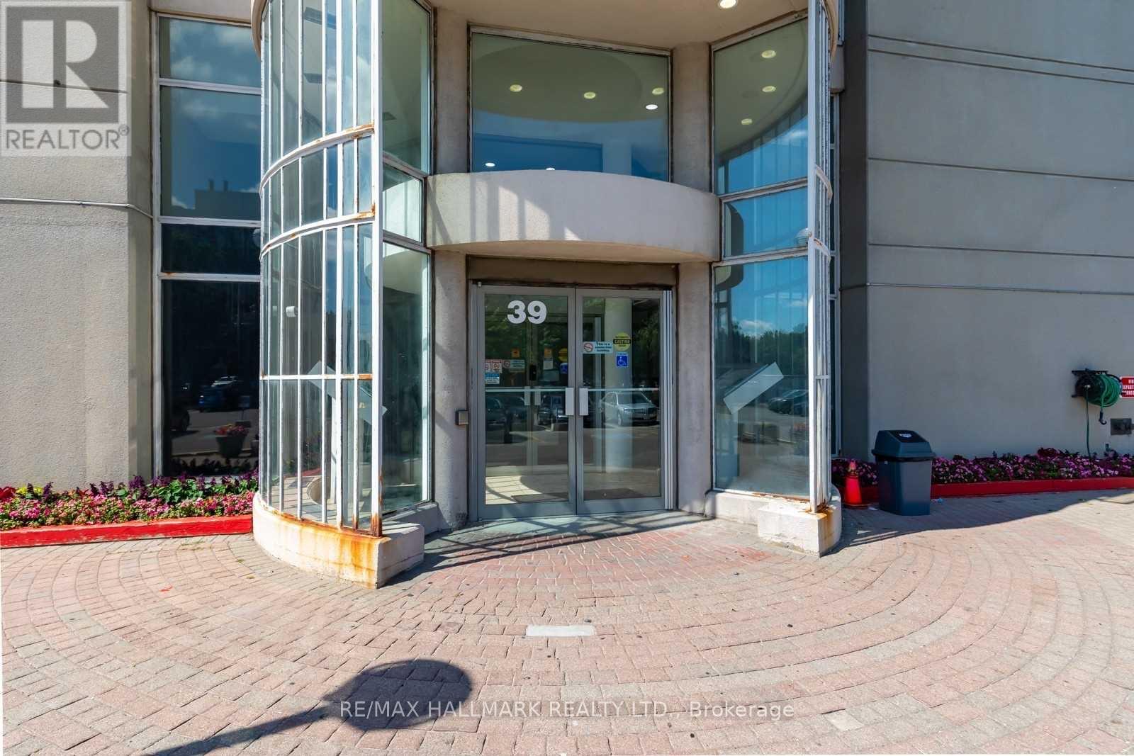 411 - 39 Kimbercroft Court, Toronto (Agincourt South-Malvern West), Ontario  M1S 5B5 - Photo 2 - E12203604