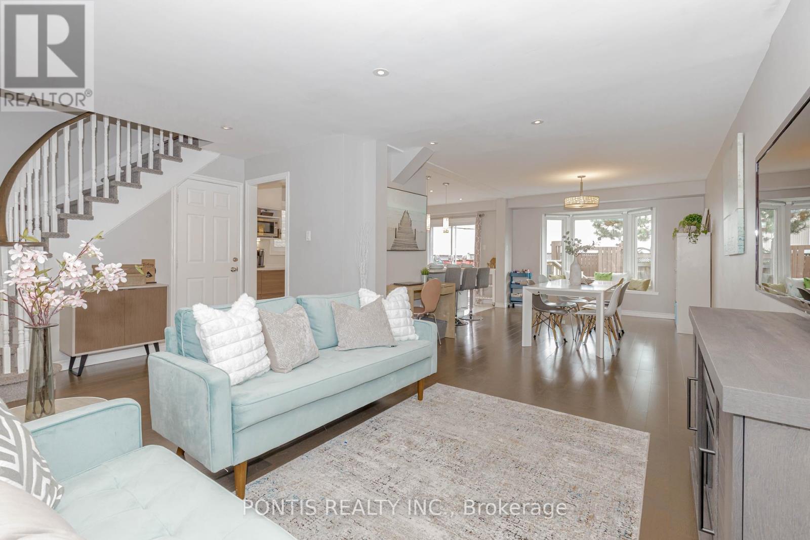 1526 Kirkrow Crescent, Mississauga (East Credit), Ontario  L5M 3Y8 - Photo 10 - W12184661
