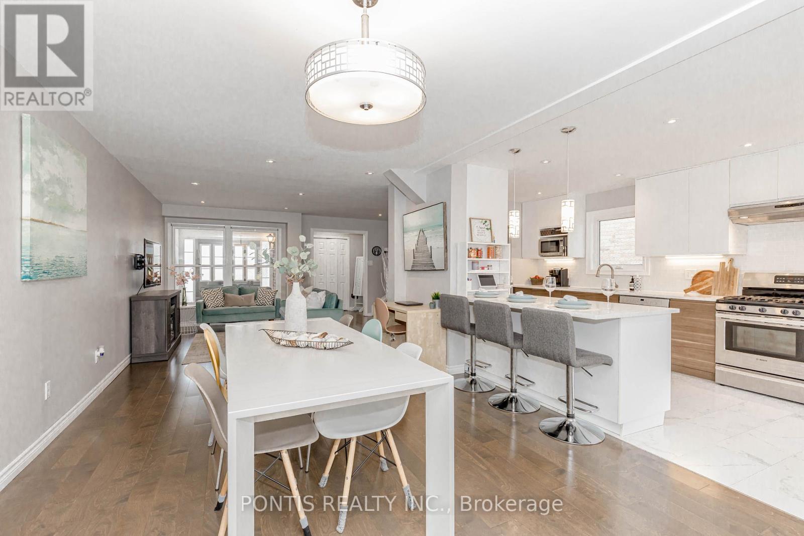 1526 Kirkrow Crescent, Mississauga, Ontario  L5M 3Y8 - Photo 12 - W12184661