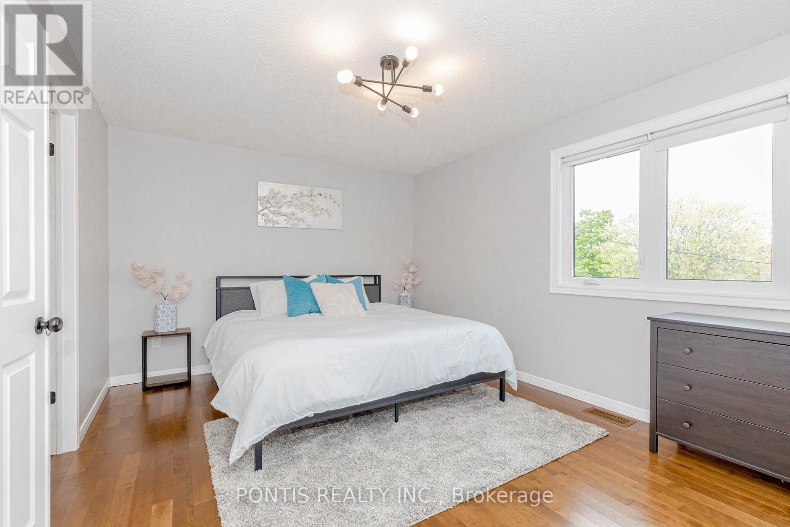 1526 Kirkrow Crescent, Mississauga (East Credit), Ontario  L5M 3Y8 - Photo 23 - W12184661