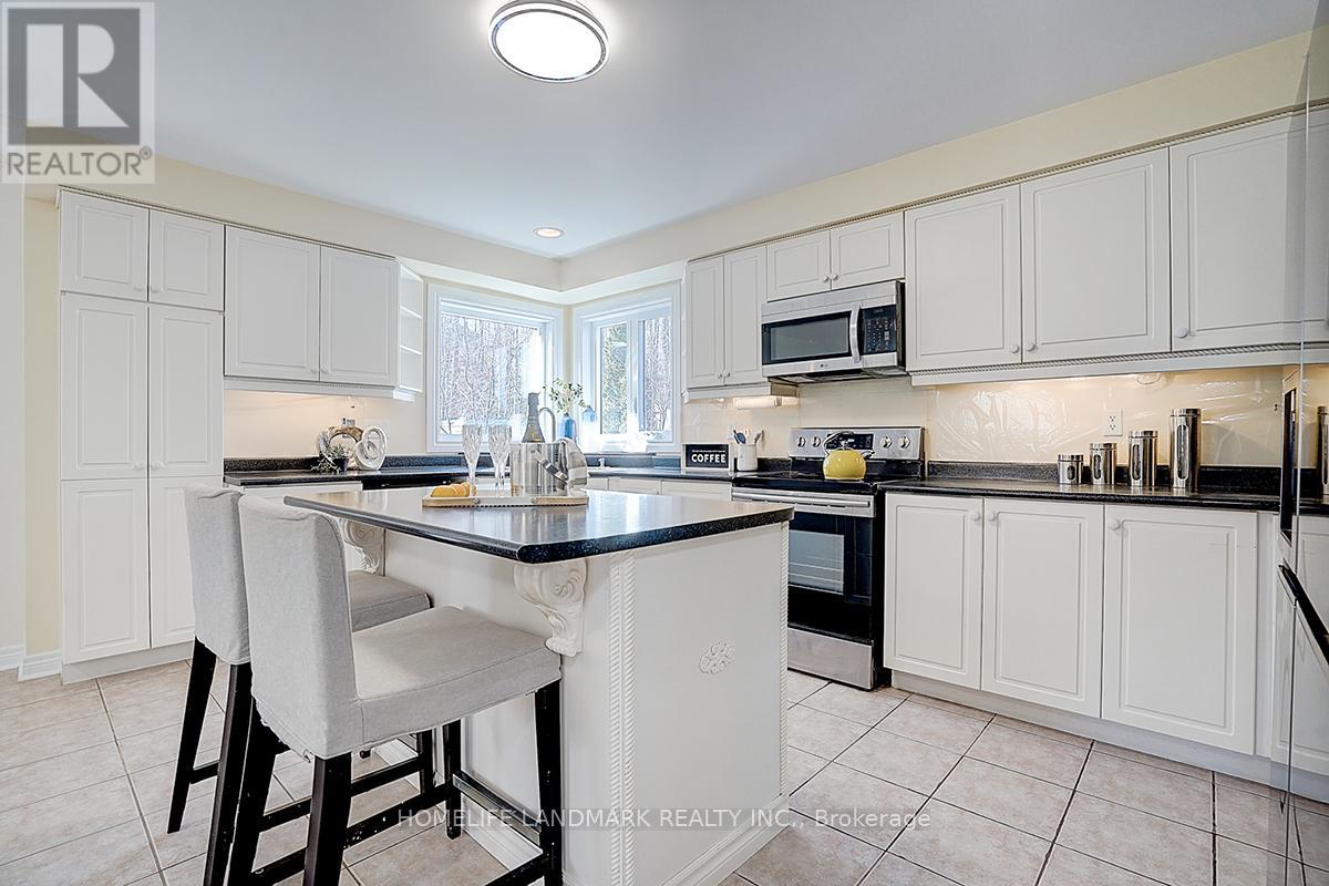 65 Crimson Ridge Road, Barrie, Ontario  L4N 0G7 - Photo 8 - S12203725