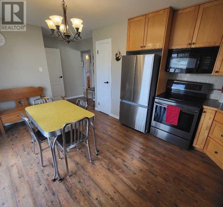 817 7 Street N, Lethbridge, Alberta  T1H 1Y6 - Photo 14 - A2216350