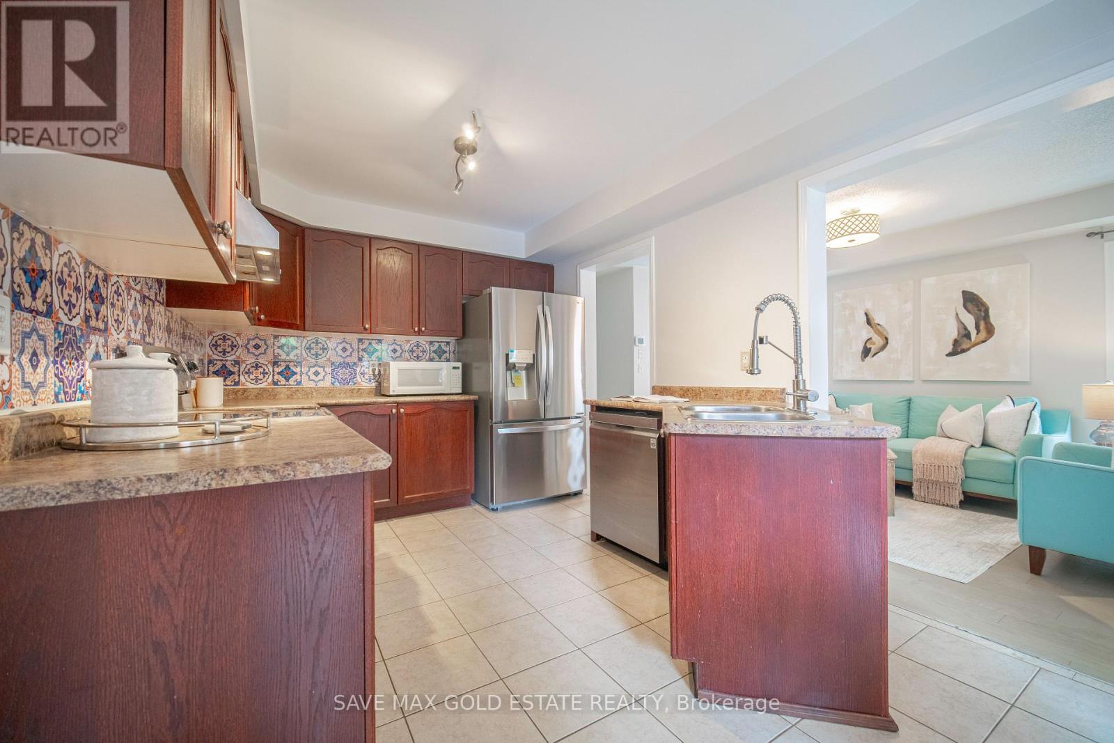 4830 Verdi Street, Burlington, Ontario  L7M 0H7 - Photo 11 - W12203595