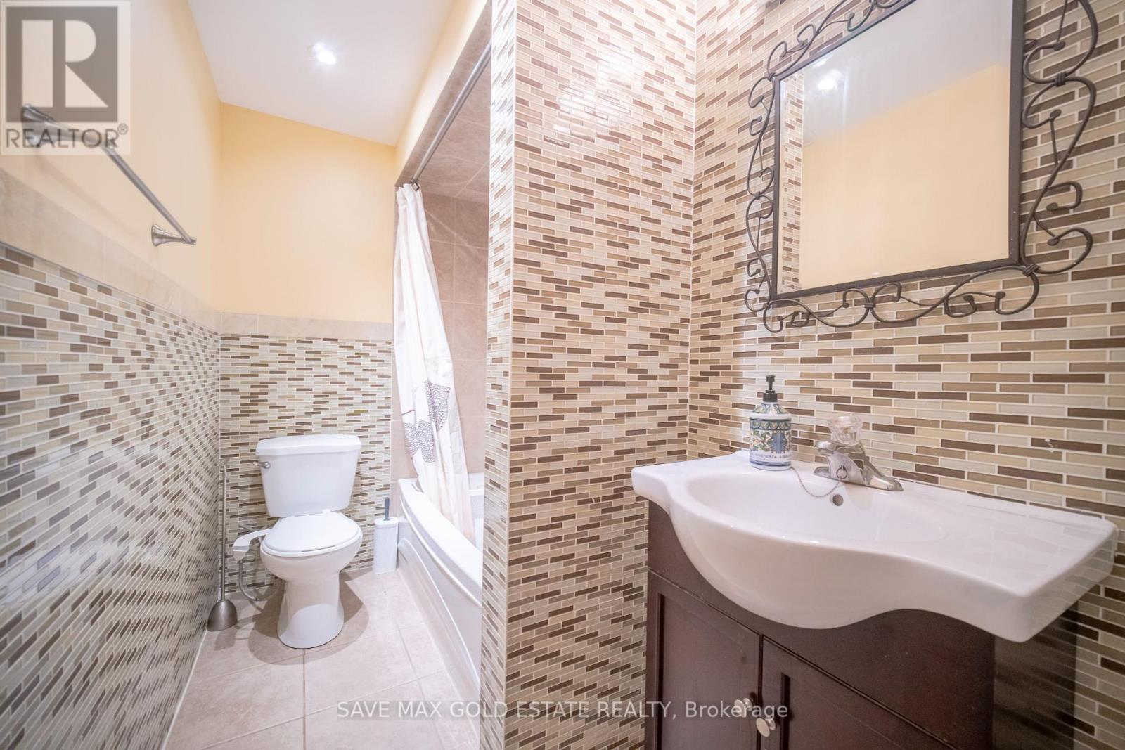 4830 Verdi Street, Burlington, Ontario  L7M 0H7 - Photo 40 - W12203595