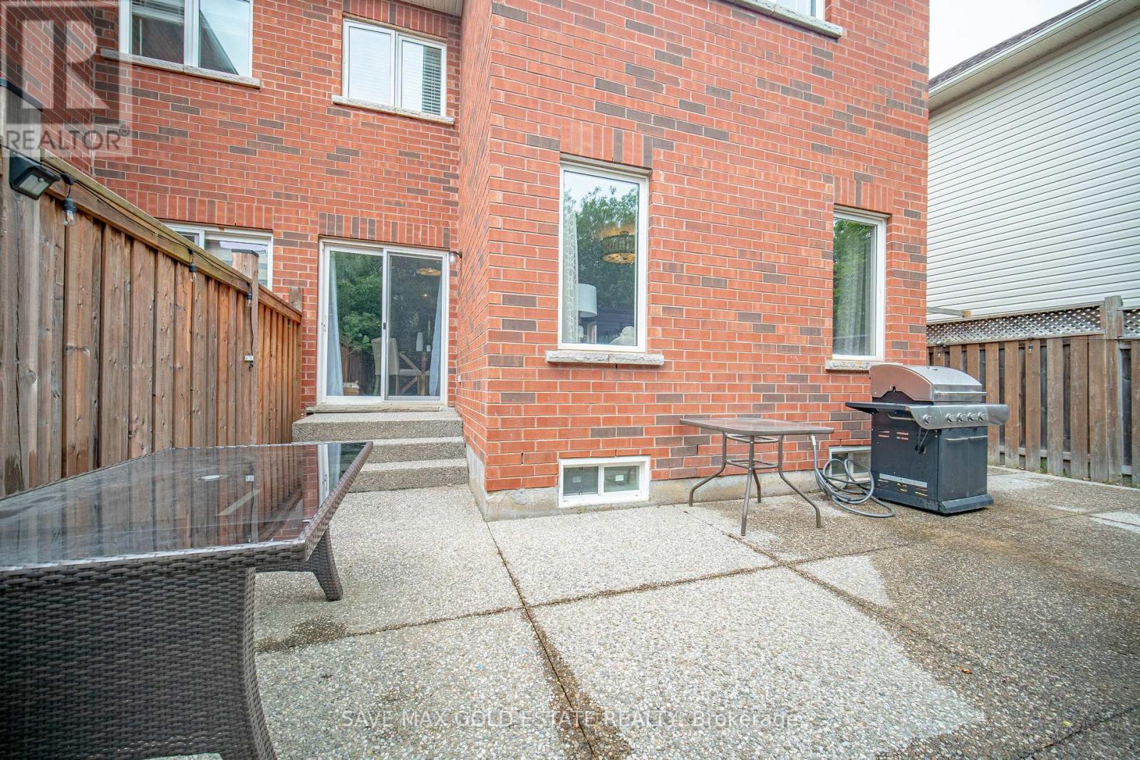 4830 Verdi Street, Burlington, Ontario  L7M 0H7 - Photo 45 - W12203595